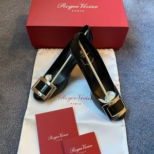 Roger Vivier Trompette Patent Leather Pumps
